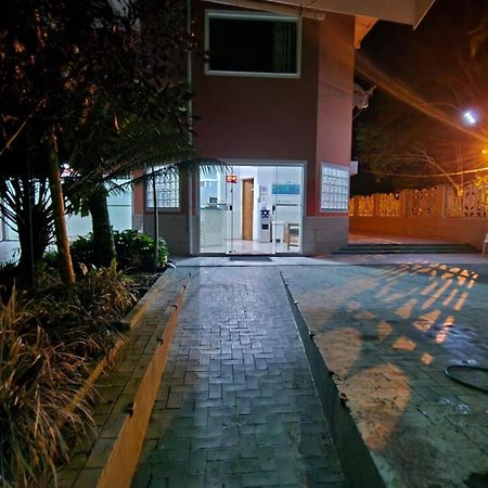 Suites Ubatuba Praia Da Lagoinha Esterno foto
