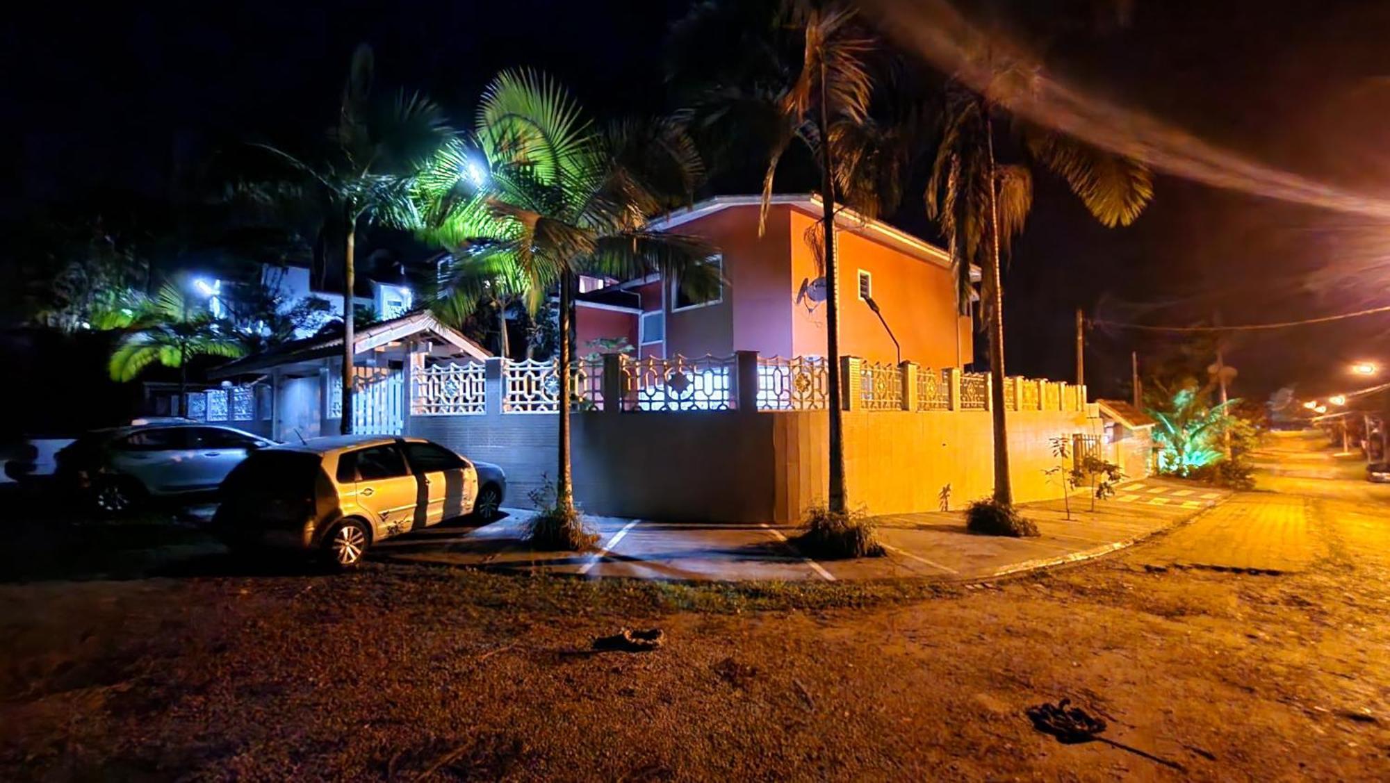 Suites Ubatuba Praia Da Lagoinha Esterno foto